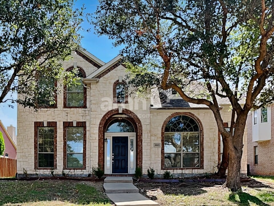 8683 Dancliff Dr in Frisco, TX - Building Photo