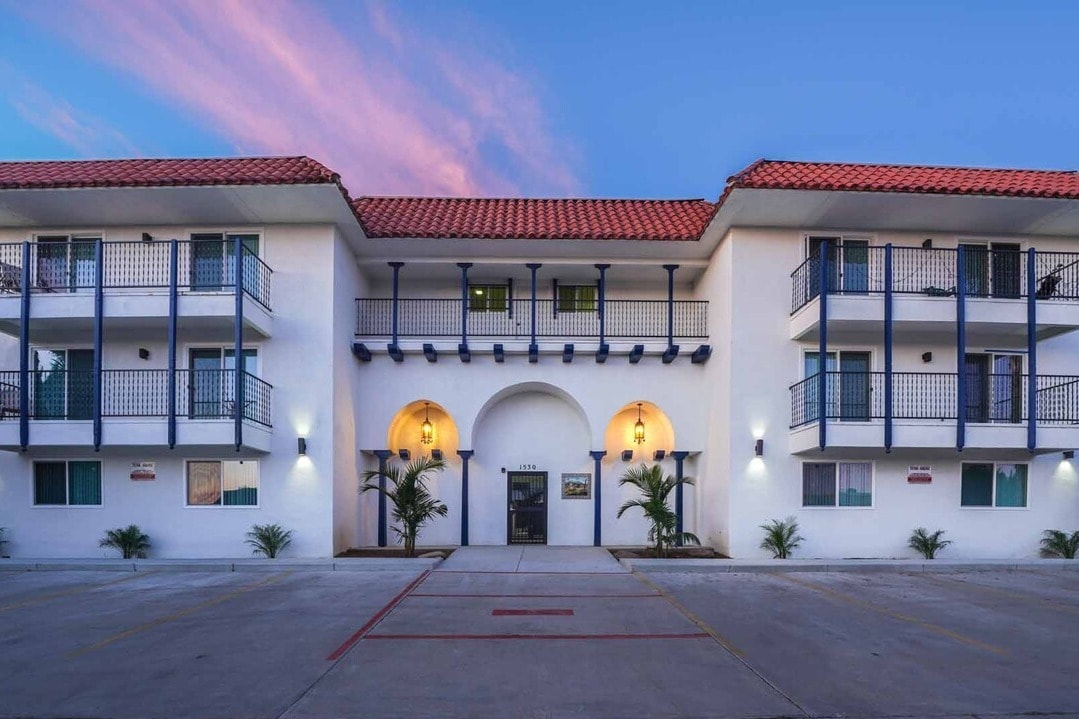 Casa Frida in San Diego, CA - Foto de edificio
