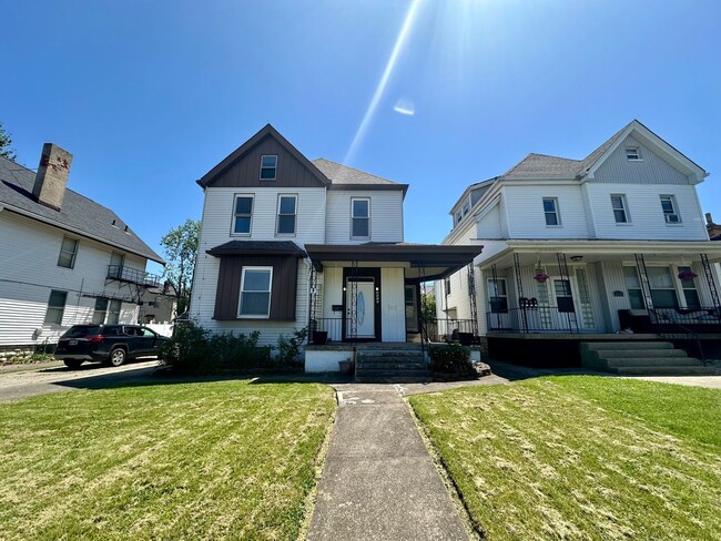 property at 4532 Lafayette Ave