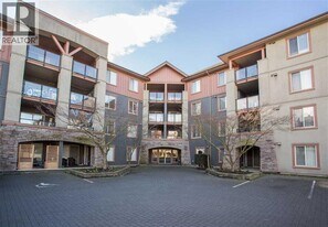 240 Sherbrooke St in New Westminster, BC - Building Photo