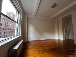 EAST 10 STREET in New York, NY - Foto de edificio - Building Photo