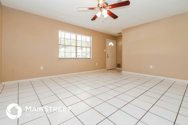 9154 Swiss Rd in Spring Hill, FL - Building Photo - Building Photo