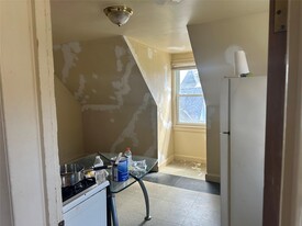 60 Hudson Ave in Haverstraw, NY - Building Photo