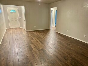 1804 SE 8th St in Moore, OK - Building Photo - Building Photo
