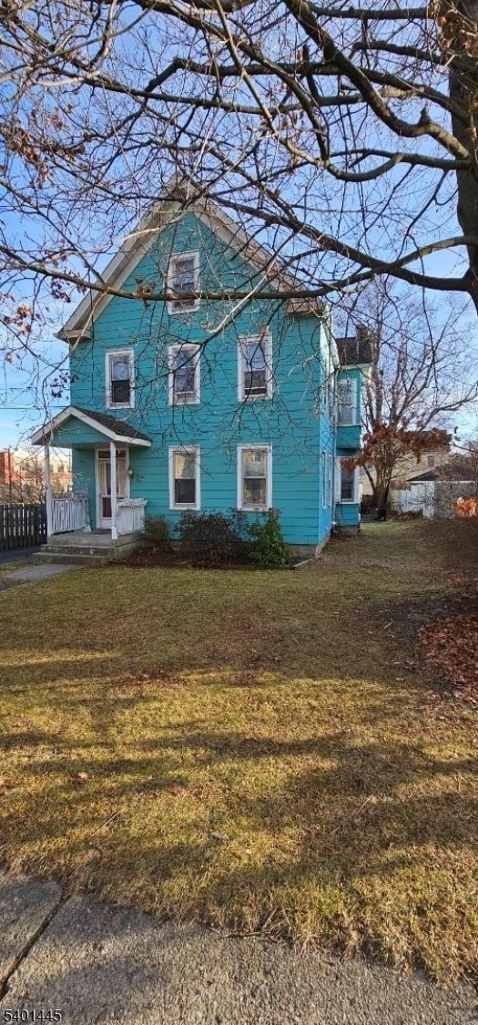 property at 21 Woodside Ave