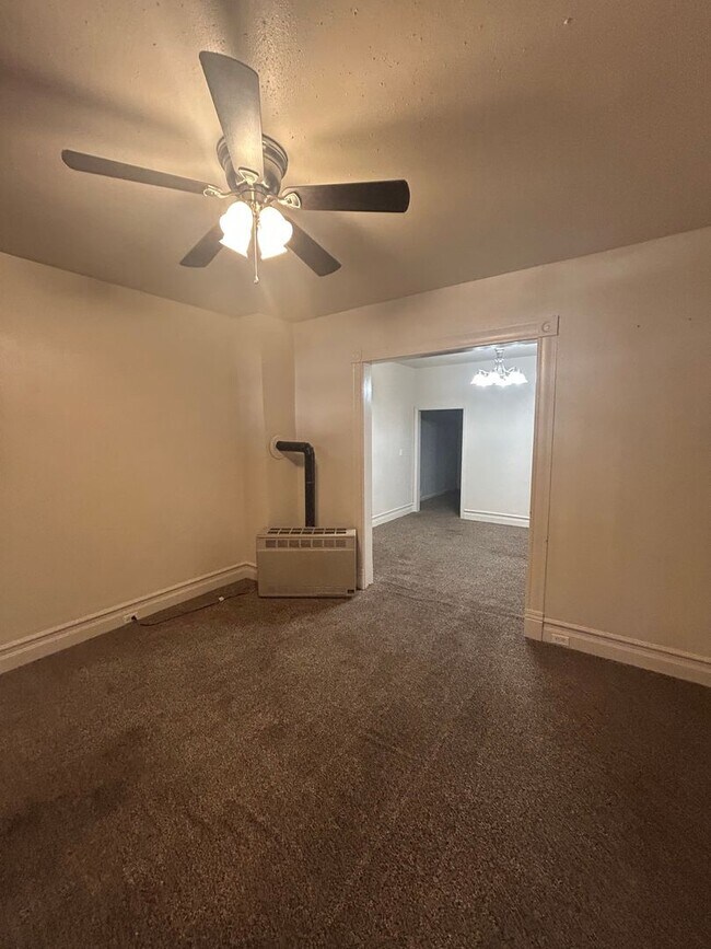 402 W Mercury St in Butte, MT - Building Photo - Building Photo