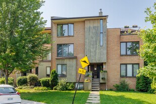 12596 Odette-Oligny Rue in Montréal, QC - Building Photo