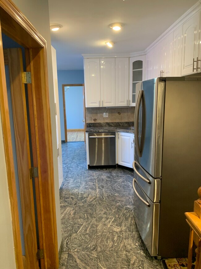 6104 Flushing Ave in Maspeth, NY - Building Photo - Building Photo