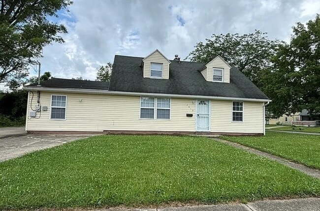 2019 Fairport Ave in Dayton, OH - Building Photo - Building Photo