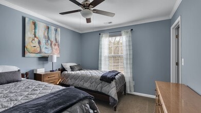 10752 Big Bear Dr in Charlotte, NC - Building Photo - Building Photo
