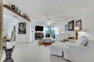 3755 Viale Matera in Lake Worth, FL - Building Photo