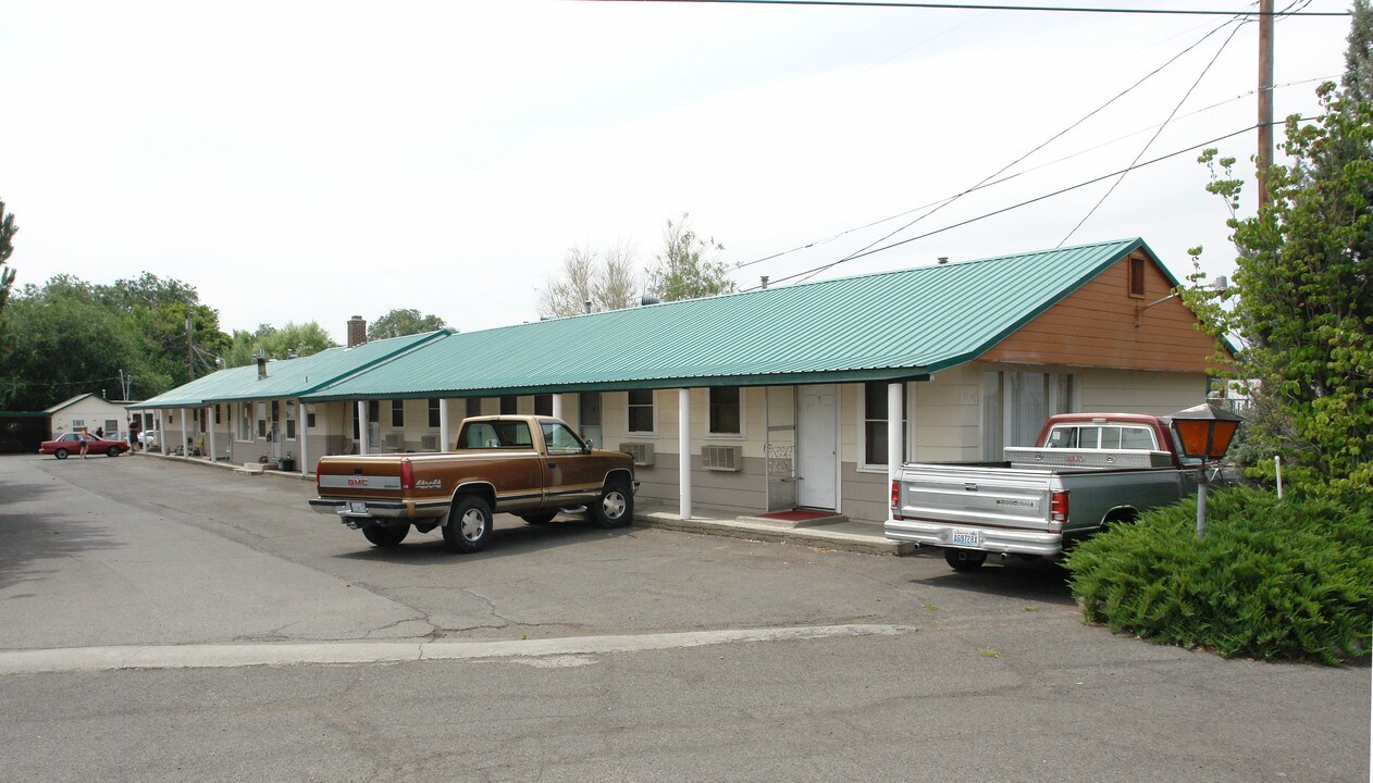 3004 Fruitvale Blvd in Yakima, WA - Building Photo