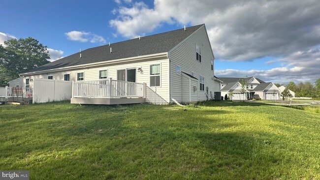 67 Long Bnd Dr in Carlisle, PA - Building Photo - Building Photo