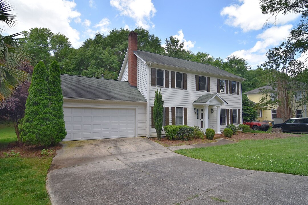 6554 Cross Field Ln in Charlotte, NC - Foto de edificio