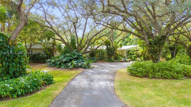 property at 6630 SW 102nd St