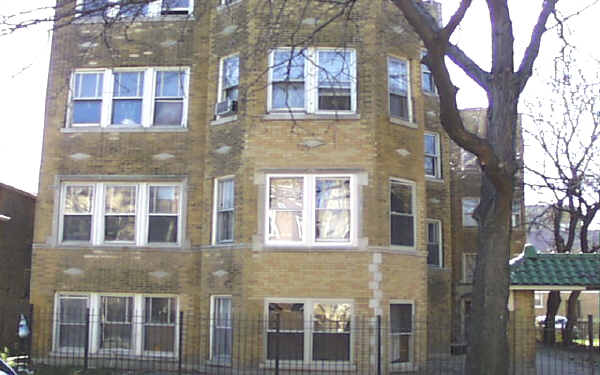 3017-3019 W George St in Chicago, IL - Foto de edificio