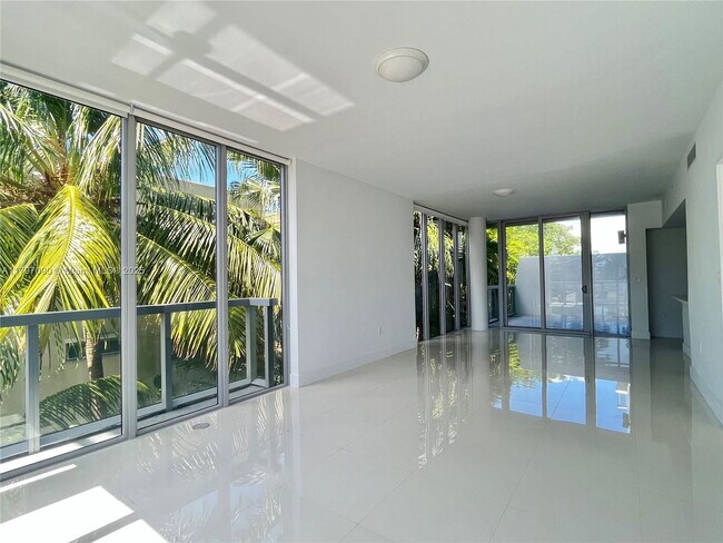property at 9940 W Bay Harbor Dr