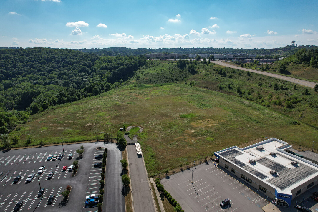 Nox Living in Pittsburgh, PA - Building Photo