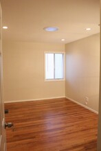 8424 Lilienthal Ave in Westchester, CA - Building Photo - Building Photo