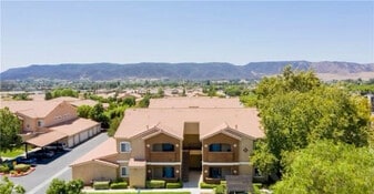 24909 Madison Ave in Murrieta, CA - Building Photo