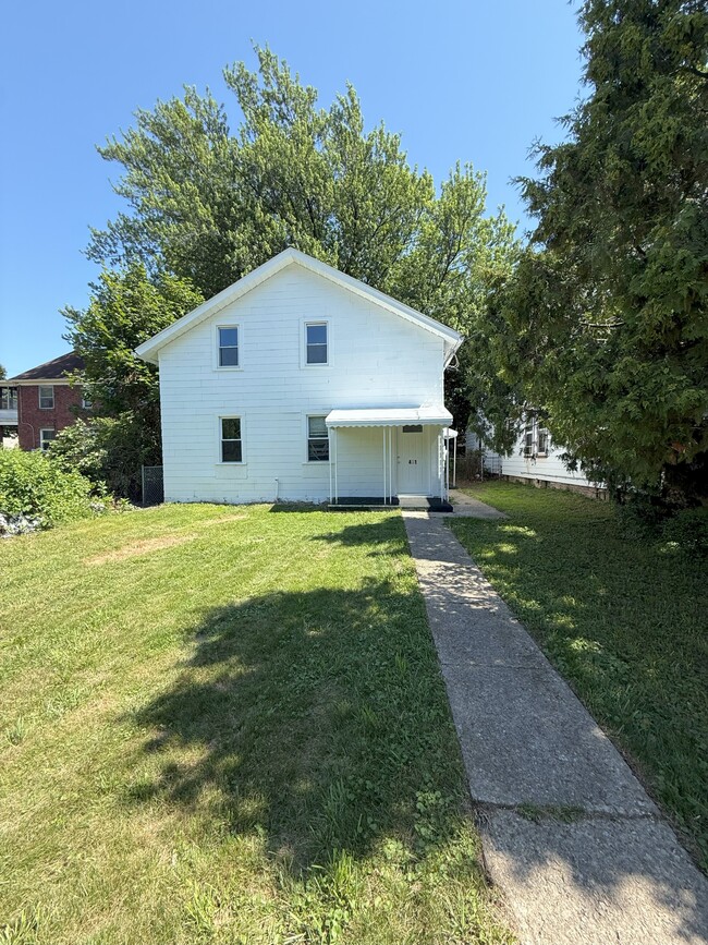 property at 451 E 5th St