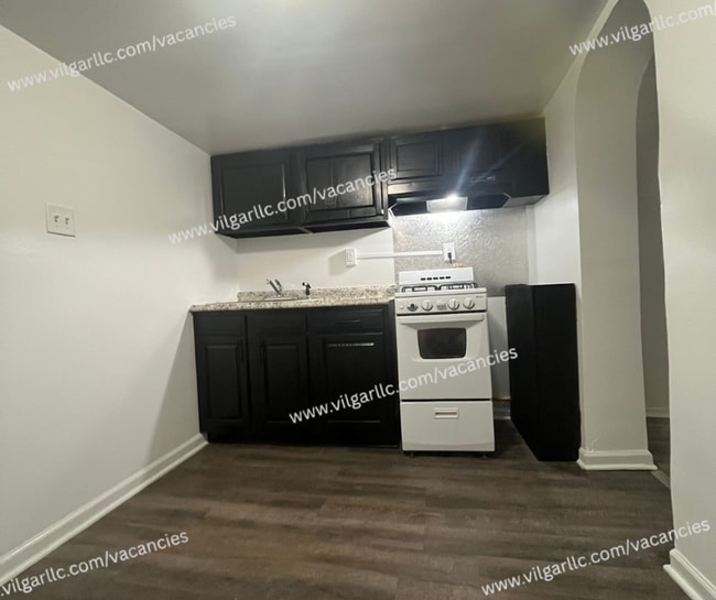 1945 W 15th Ave in Gary, IN - Building Photo - Building Photo