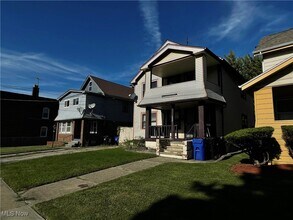 843 Rondel Rd in Cleveland, OH - Building Photo - Building Photo
