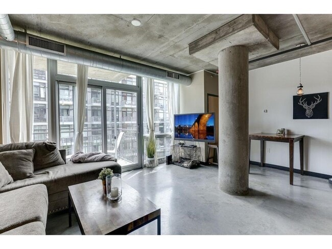 property at 730 N 4th St