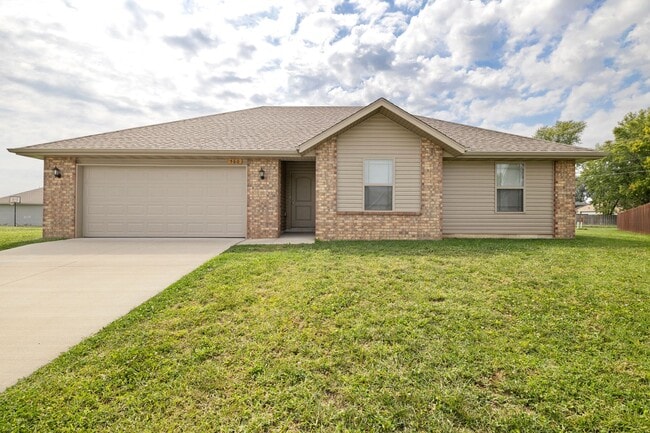 property at 560 W Melody Ln
