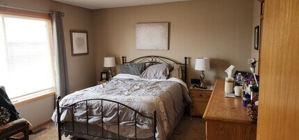 1010 Ivy Ridge Ln in Buffalo, MN - Building Photo - Building Photo