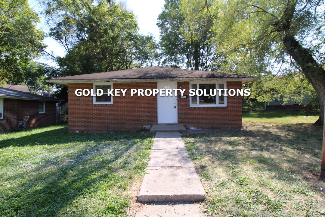 1535 W 21st St in Anderson, IN - Building Photo
