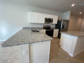 4608 Old Blush St, Unit 1604 in Lakewood Ranch, FL - Building Photo - Building Photo