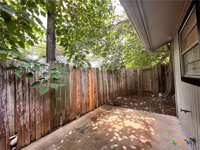 property at 614 Mill St