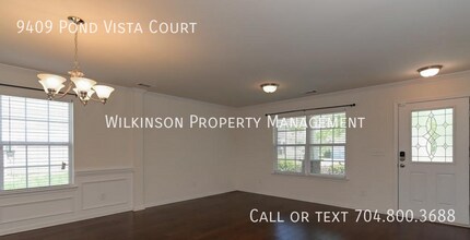 9409 Pond Vista Court in Charlotte, NC - Building Photo - Building Photo
