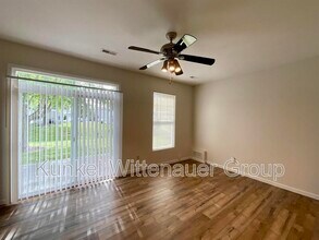 2037 Celebration Park Cir in Belleville, IL - Building Photo - Building Photo