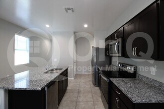 35408 W San Alvarez Ave in Maricopa, AZ - Building Photo - Building Photo