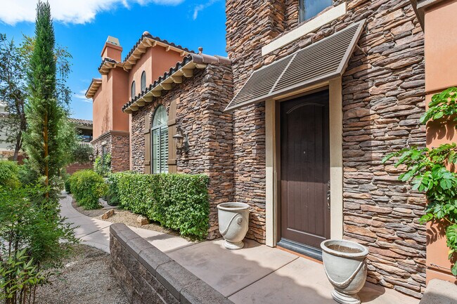 property at 4172 Via Mattina