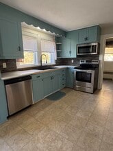 3360 Lafayette Rd in Portsmouth, NH - Building Photo - Building Photo