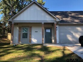 2948 Calloway Rd in Tyler, TX - Building Photo