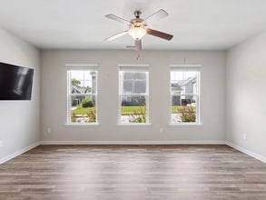 1828 Laurel Green Way in East Point, GA - Building Photo - Building Photo