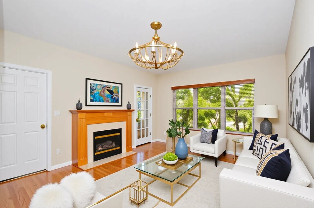 1243 W Rosemont Ave in Chicago, IL - Foto de edificio