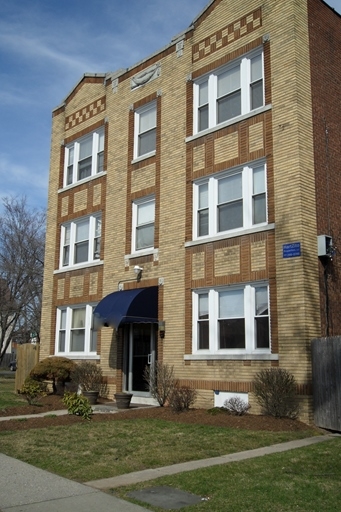 1 Broad St in Hartford, CT - Building Photo