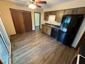 3068 W Countryside Dr in Springfield, MO - Building Photo - Building Photo