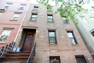 319 Union St in Brooklyn, NY - Building Photo - Building Photo