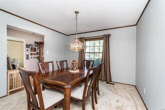 18 Lee Ct in St. Charles, MO - Building Photo - Building Photo