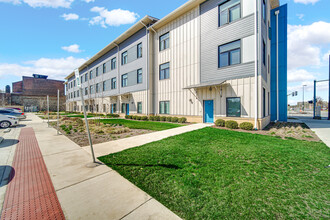 Broadway Lofts in Gary, IN - Building Photo - Building Photo