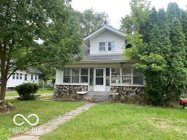 property at 1019 W 35th St