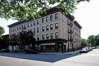477 7th Ave in Brooklyn, NY - Building Photo - Building Photo