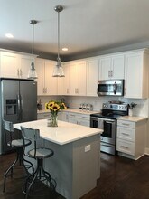 6117A California Ave in Nashville, TN - Building Photo - Building Photo