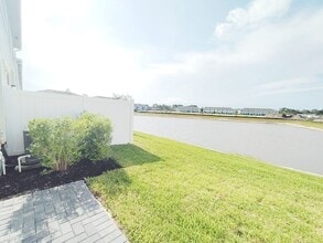 659 SE Lk Fls St in Port St. Lucie, FL - Building Photo - Building Photo